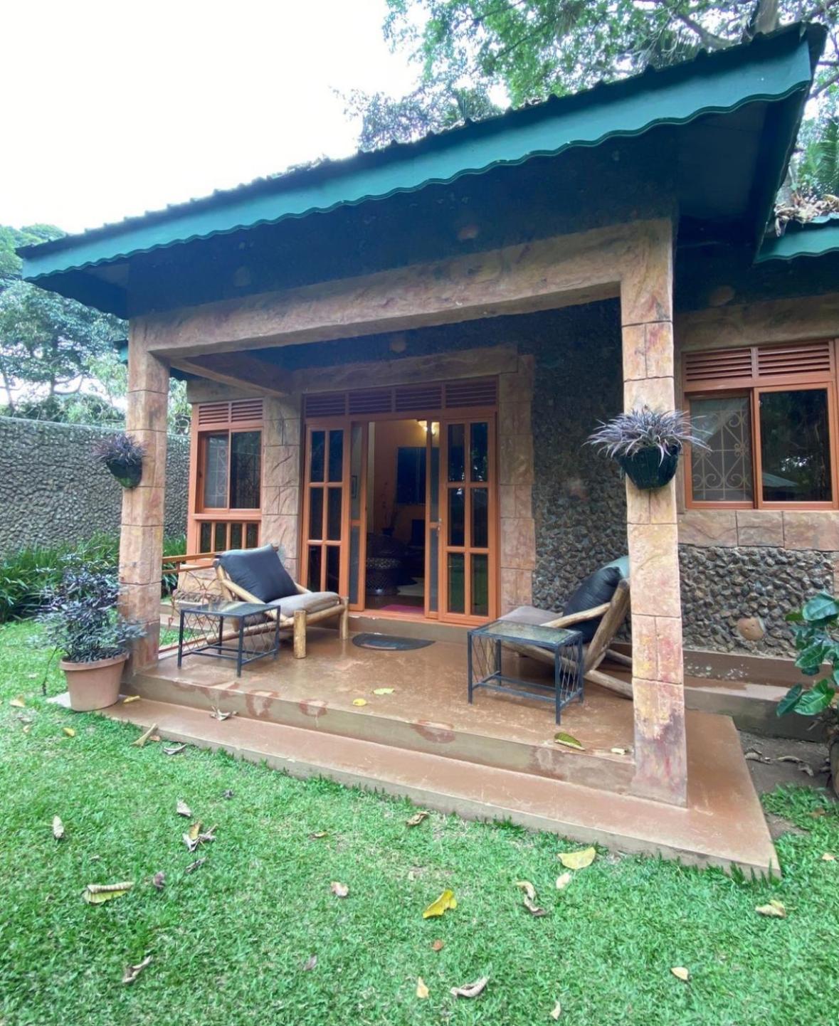 Country Lake Resort Garuga Entebbe Exterior foto