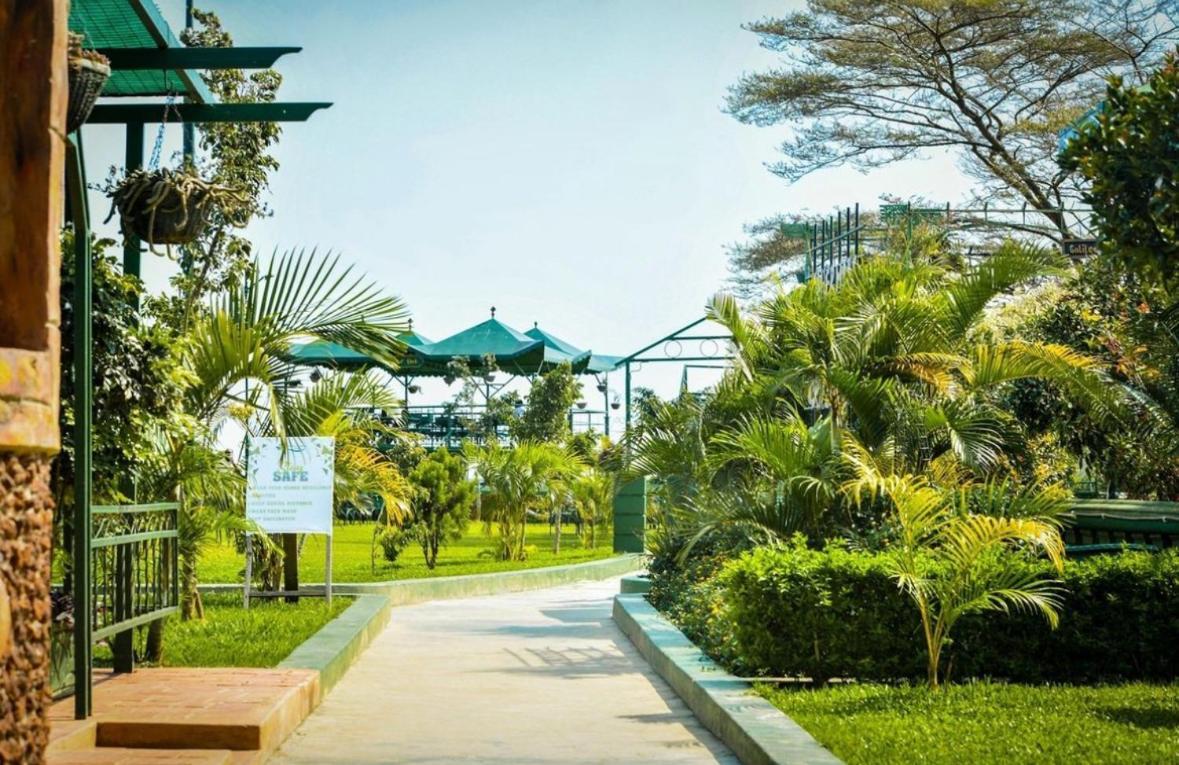 Country Lake Resort Garuga Entebbe Exterior foto