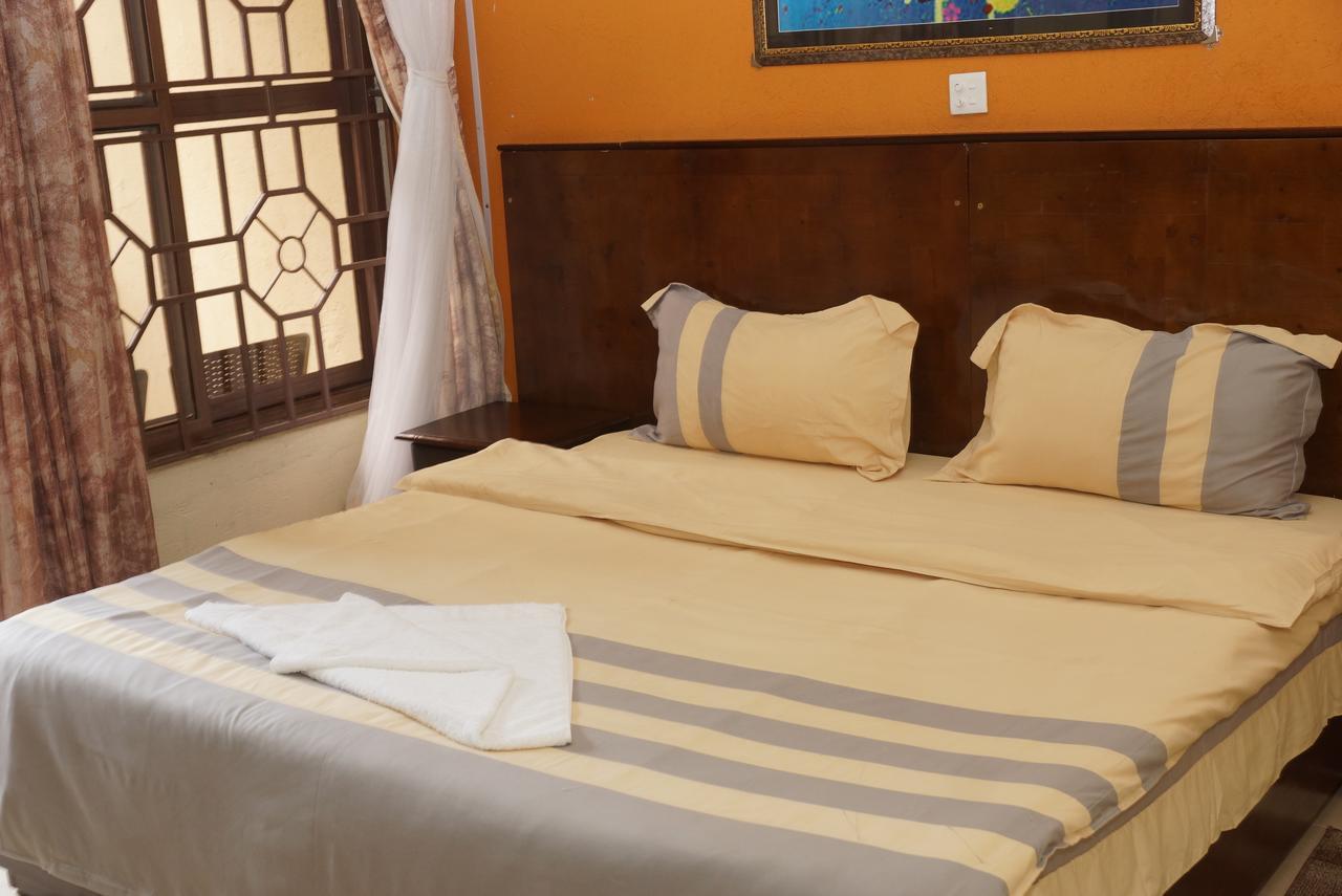 Country Lake Resort Garuga Entebbe Exterior foto