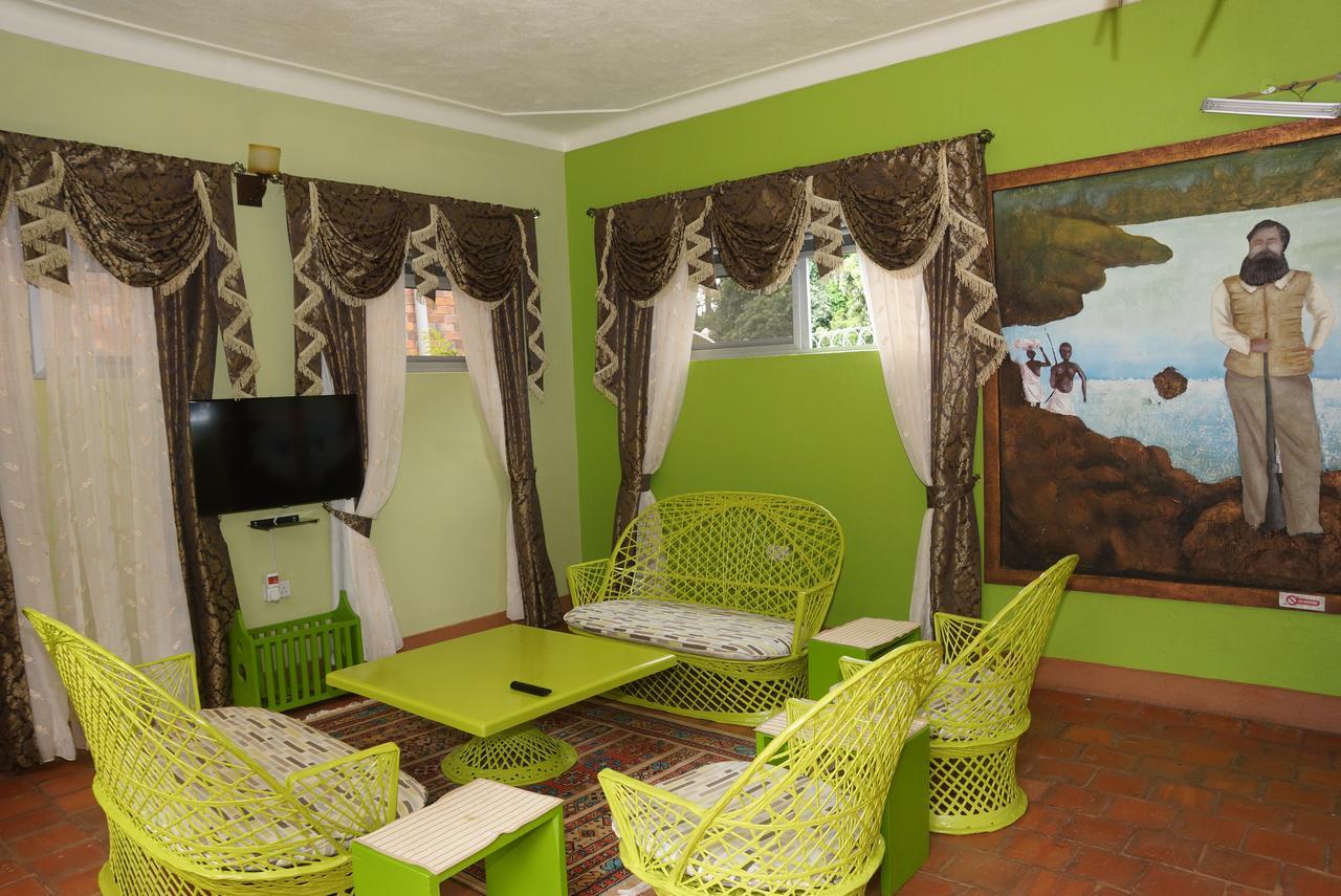 Country Lake Resort Garuga Entebbe Exterior foto